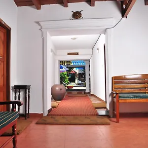 Toms Old Mansion ** Kochi