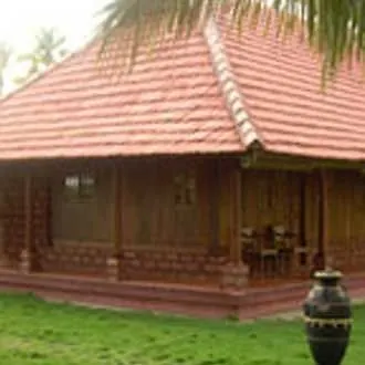 ****  Kondai Lip Backwater Heritage Resort Коччи Индия