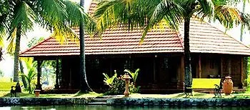 Kondai Lip Backwater Heritage Resort Коччи 4*,
