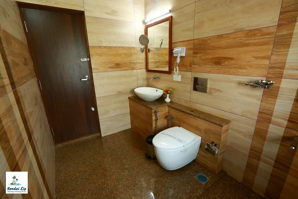 Kondai Lip Backwater Heritage Resort Коччи 4*,