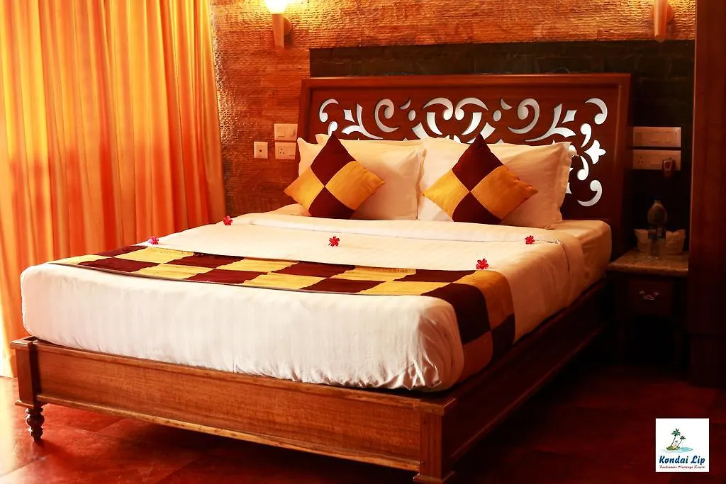 Kondai Lip Backwater Heritage Resort Kochi India